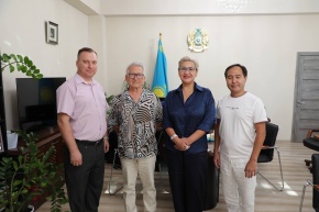 Құрманғазы атындағы Қазақ ұлттық консерваториясының студенттік симфониялық оркестрінің жаңа бас дирижері – Ренат Салаватов.