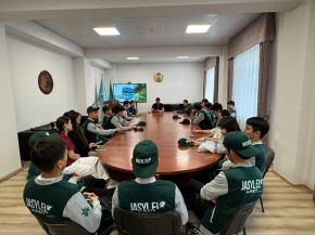 Іле-Алатау мемлекеттік ұлттық табиғи паркіні маманымен кездесу өтті.