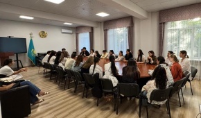 «Отбасын жоспарлау» тақырыбындағы дөңгелек үстел