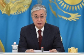 О введении чрезвычайного положения в Республике Казахстан